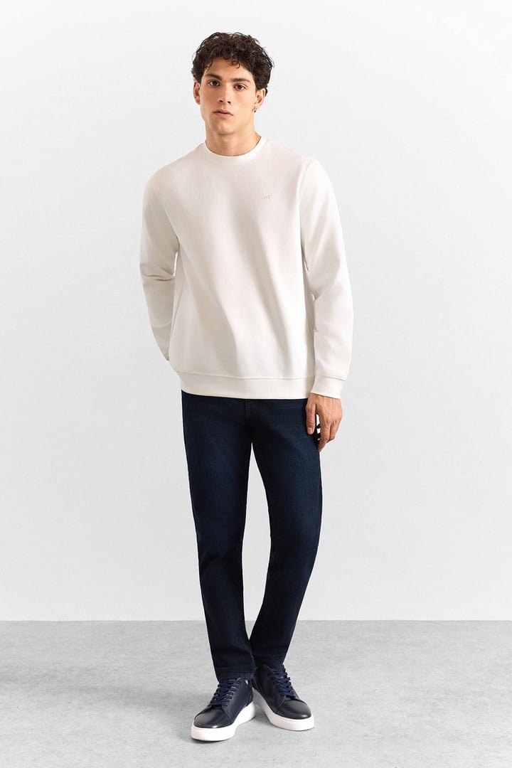 Beyaz Regular Düz Bisiklet Yaka Sweatshirt