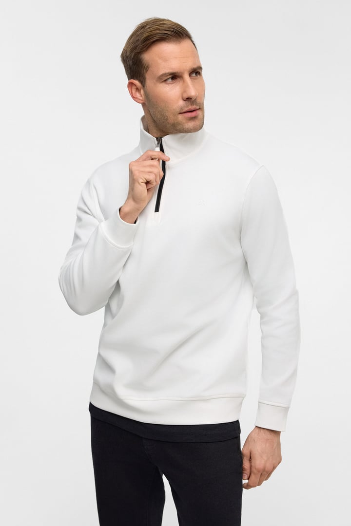 Beyaz Regular Düz Yarım Balıkçı Yaka Sweatshirt