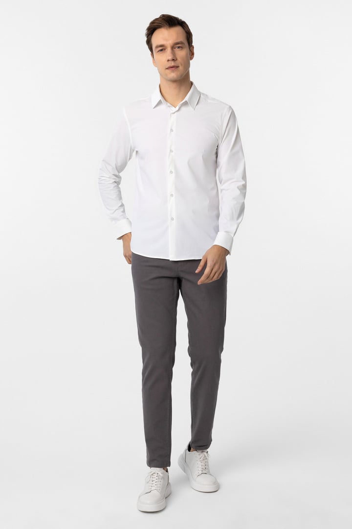 Beyaz Slim Fit Düz Klasik Yaka Gömlek