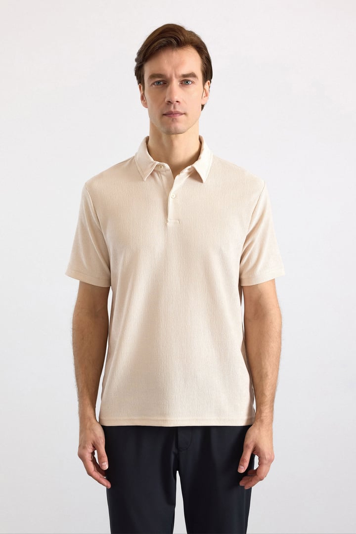 Ekru Regular Düz Polo Yaka Tişört