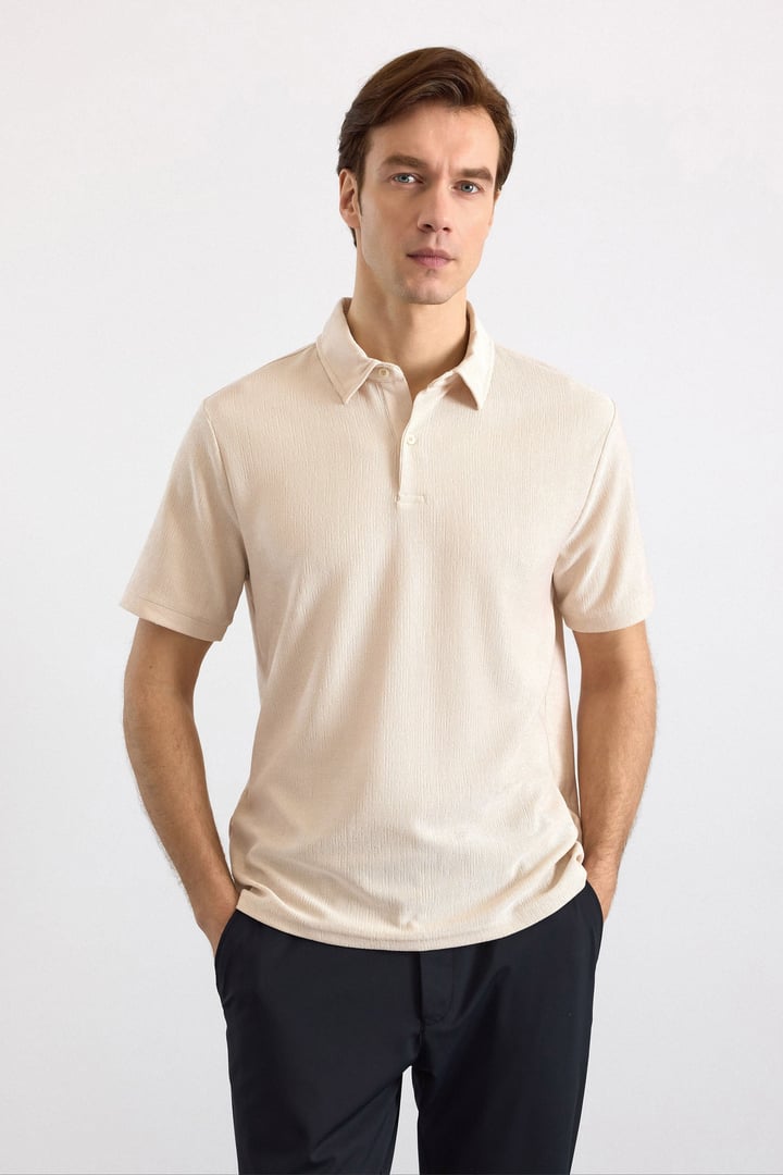 Ekru Regular Düz Polo Yaka Tişört