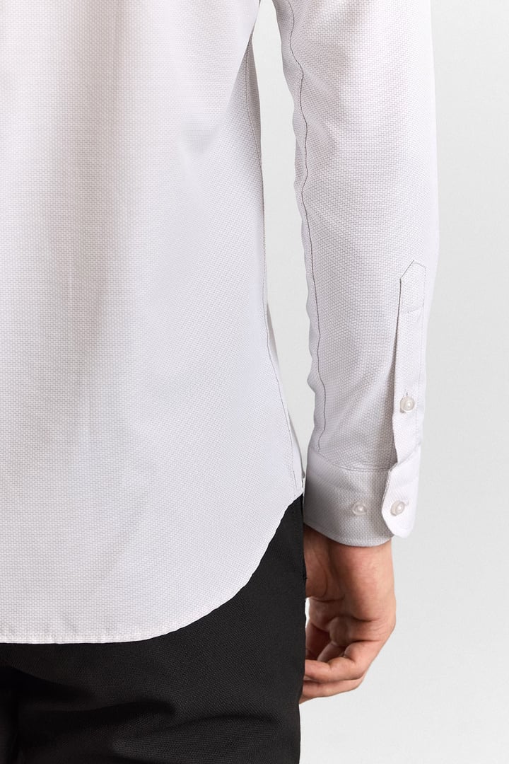 Ekru Slim Klasik Yaka Düz Armürlü Cepsiz Düğmeli Uzun Kollu Casual Gömlek