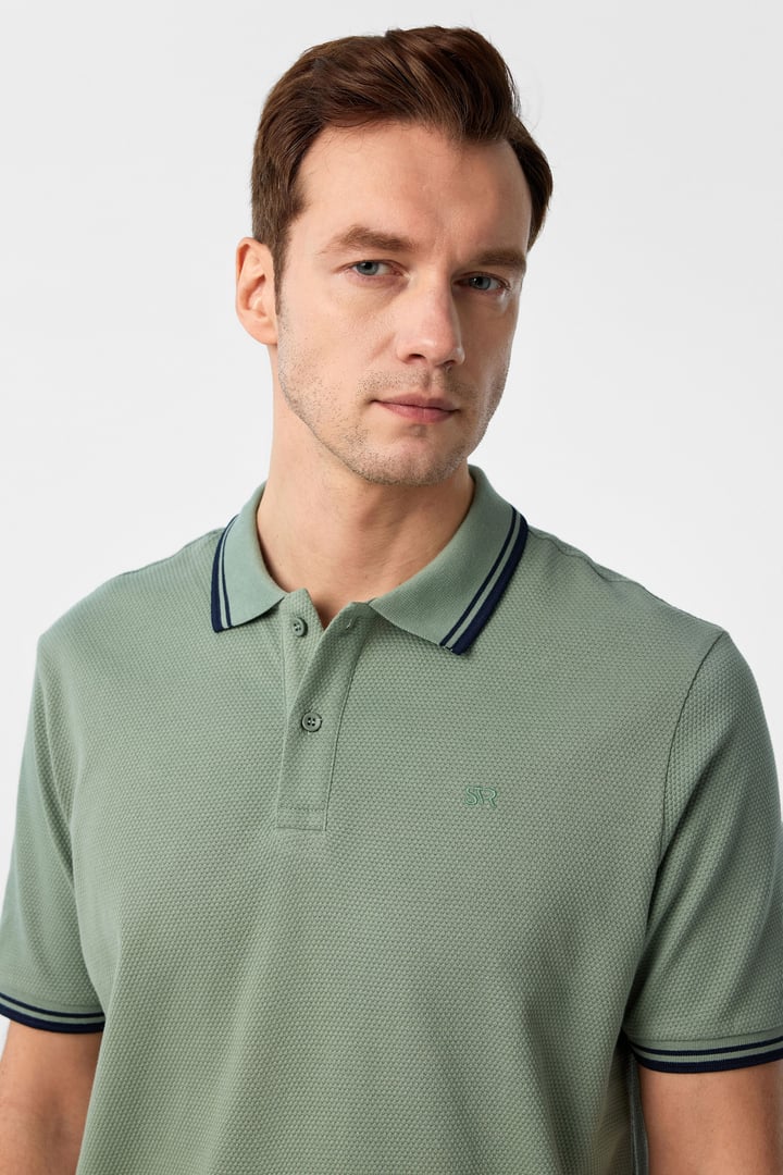 Koyu Yeşil Regular Armürlü Polo Yaka Tişört