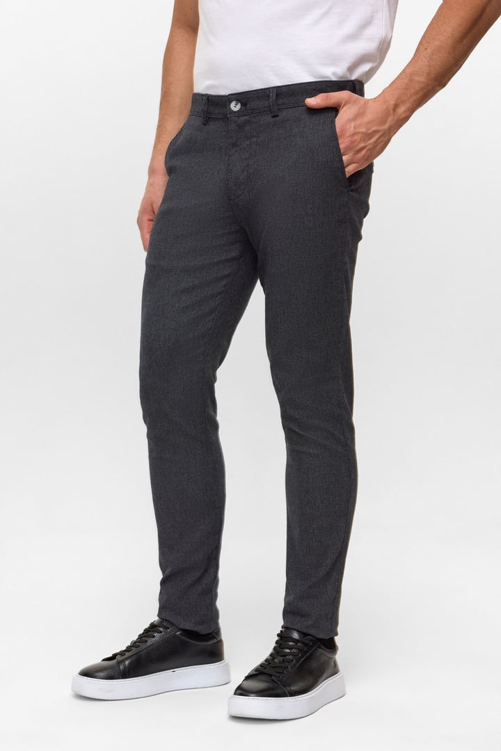 Siyah Slim Armürlü Kanvas Pantolon