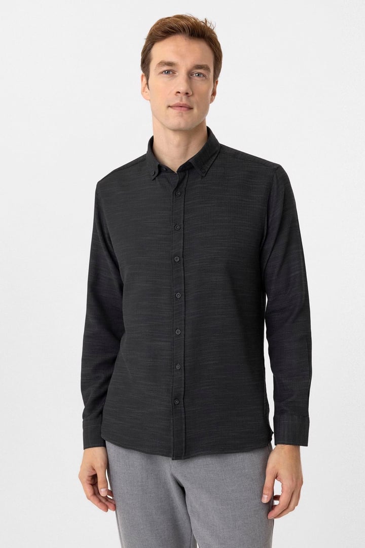Siyah Slim Fit Desenli Düğmeli Yaka Gömlek