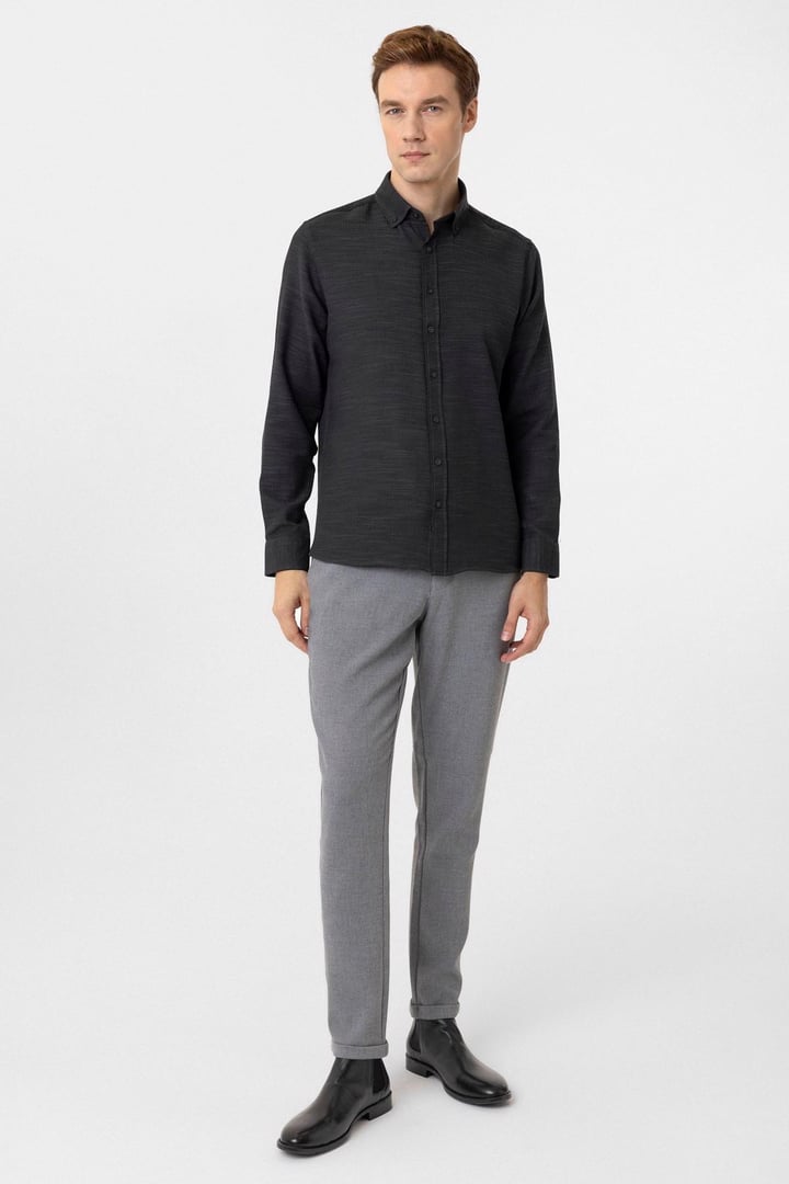 Siyah Slim Fit Desenli Düğmeli Yaka Gömlek