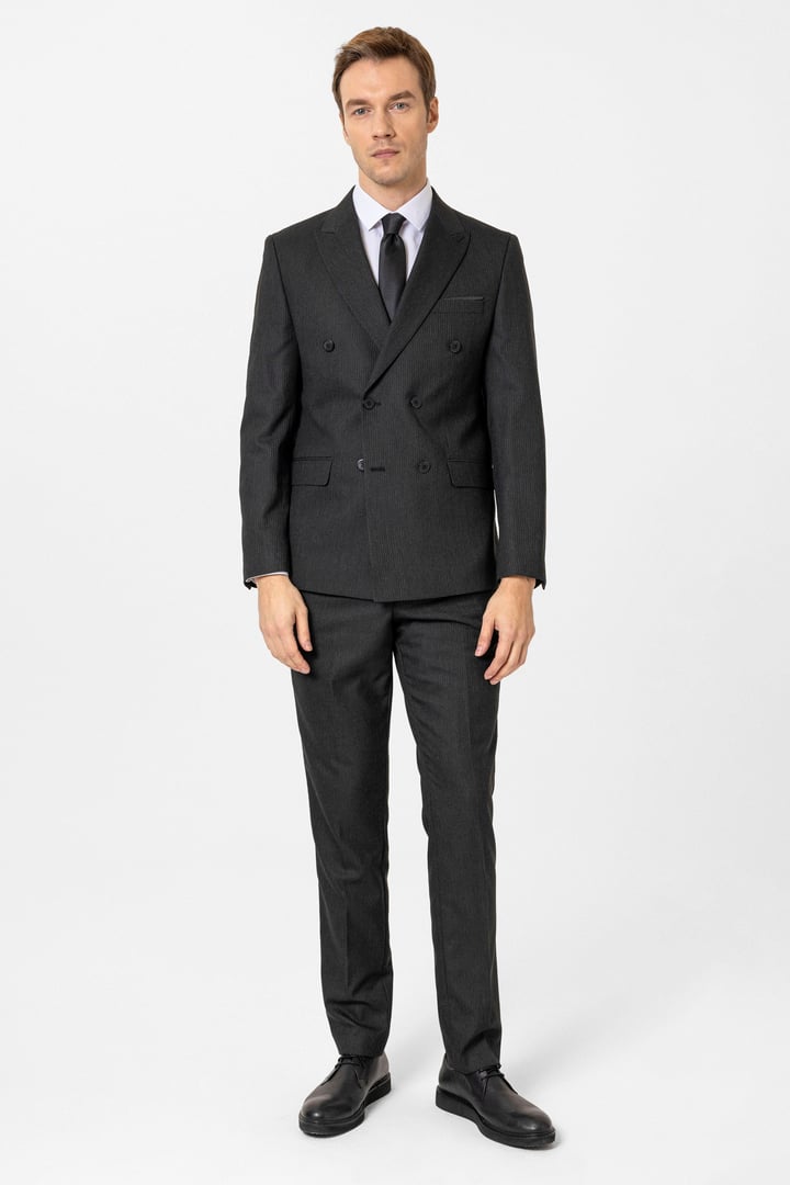 Siyah Slim Fit Düz Kruvaze Yaka 6 Drop Klasik Takım Elbise