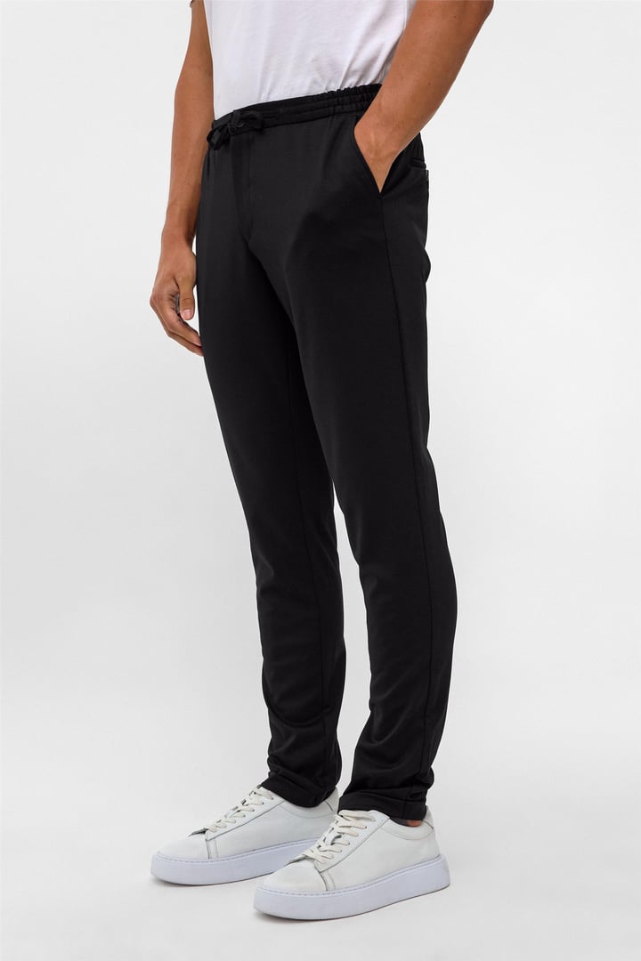 Siyah Slim Fit Jogger Pantolon