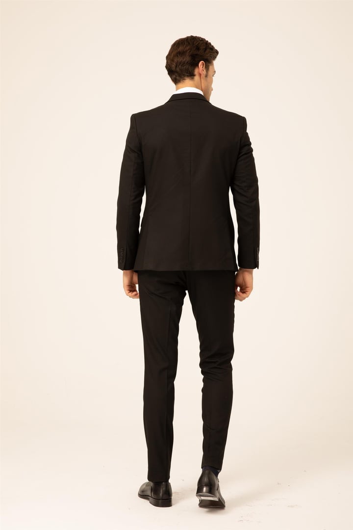 Siyah Slim Fit Düz Sivri Yaka 6 Drop Klasik Takım Elbise