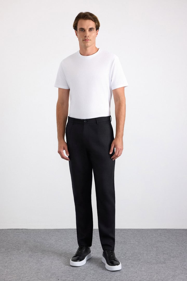 Siyah Smart Fit Düz Lastikli Standart Jogger Pantolon