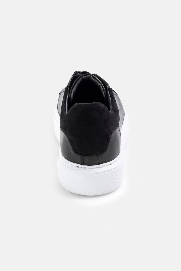 Siyah Sneakers Ayakkabı