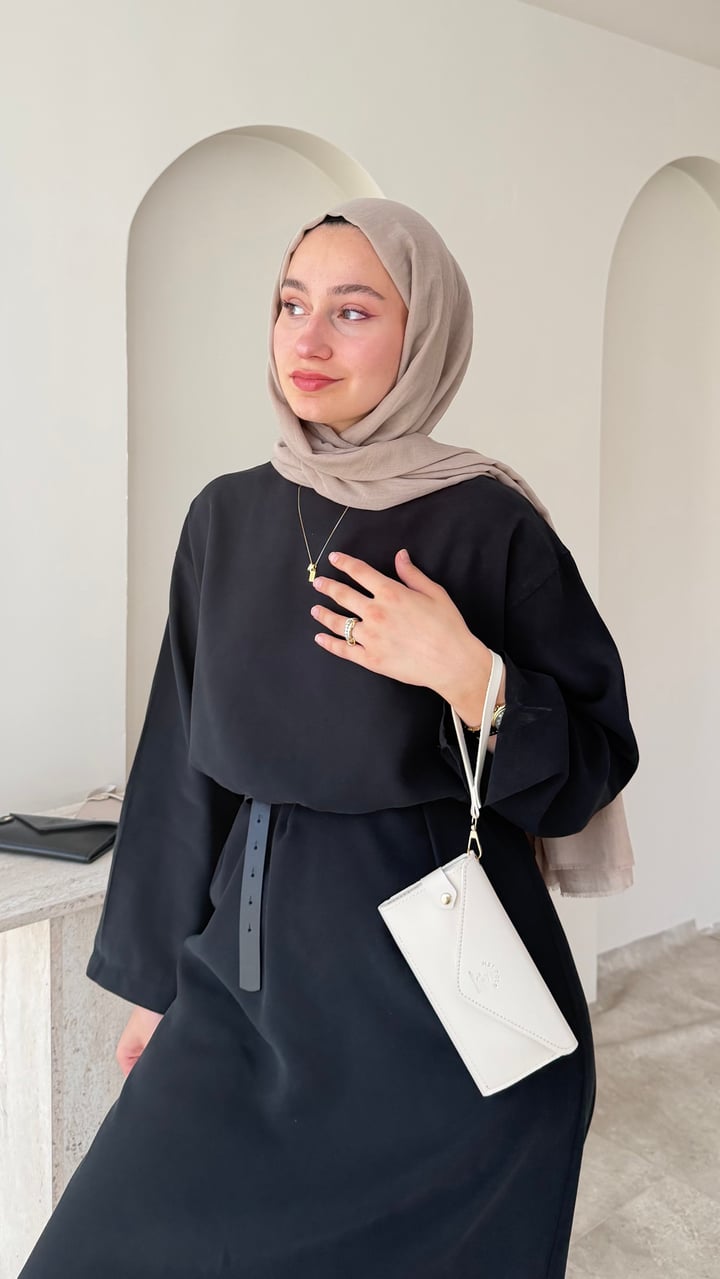 Mina Cüzdan - Taş