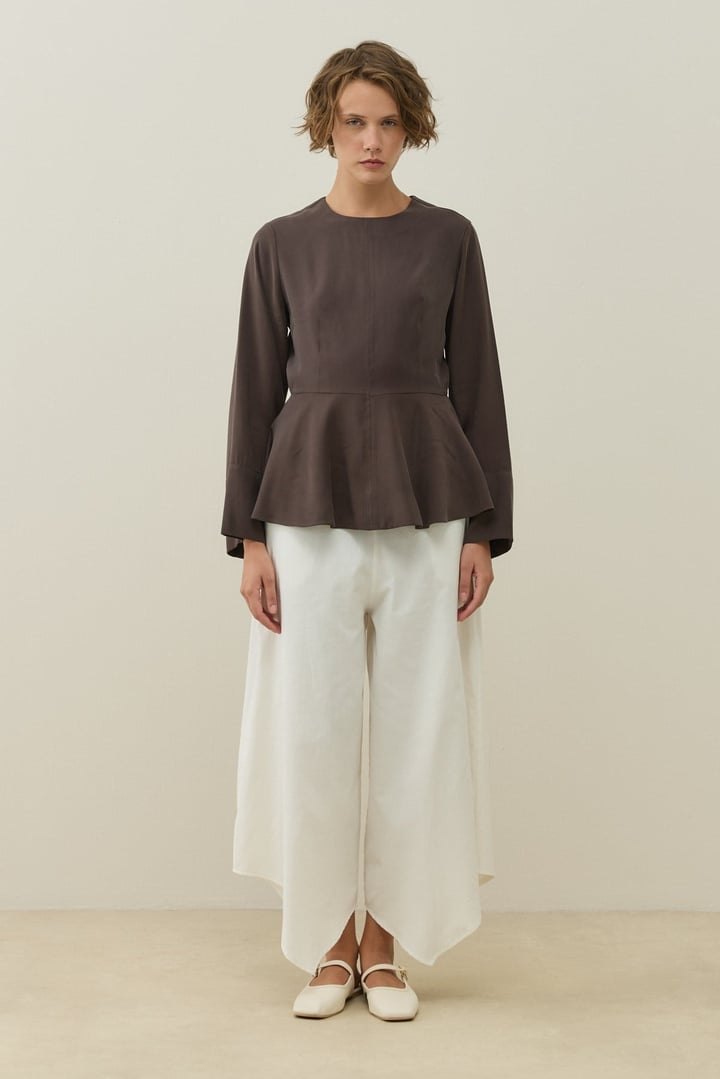 Acı Kahve Bel Formlu Minimal Bluz