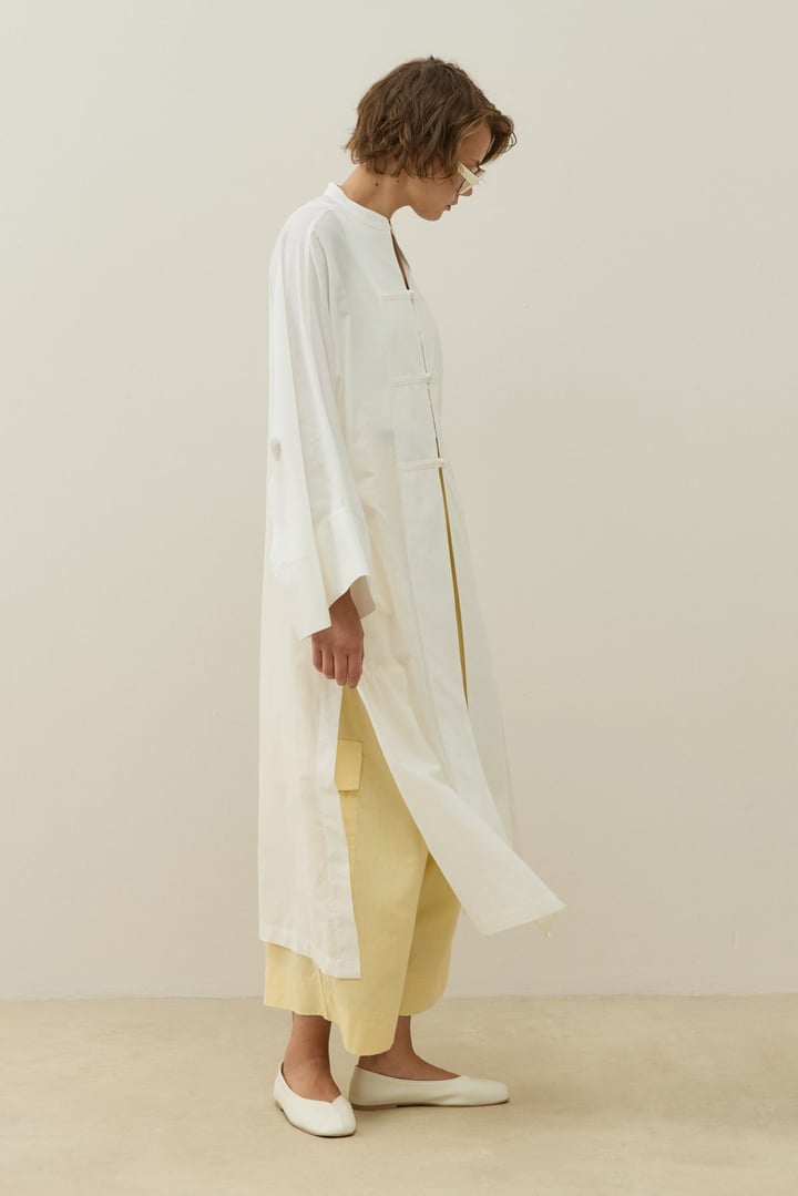 Beyaz Hakim Yaka Uzun Vual Kimono