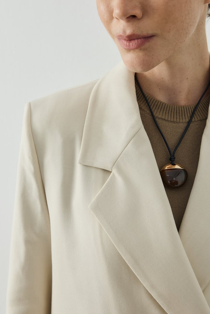 Ekru Multi Cep Detaylı Kruvaze Blazer
