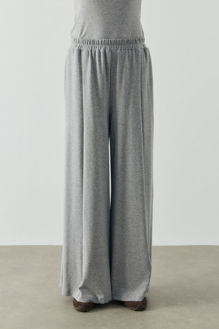 Gri Basic Bol Paça Dökümlü Pantolon