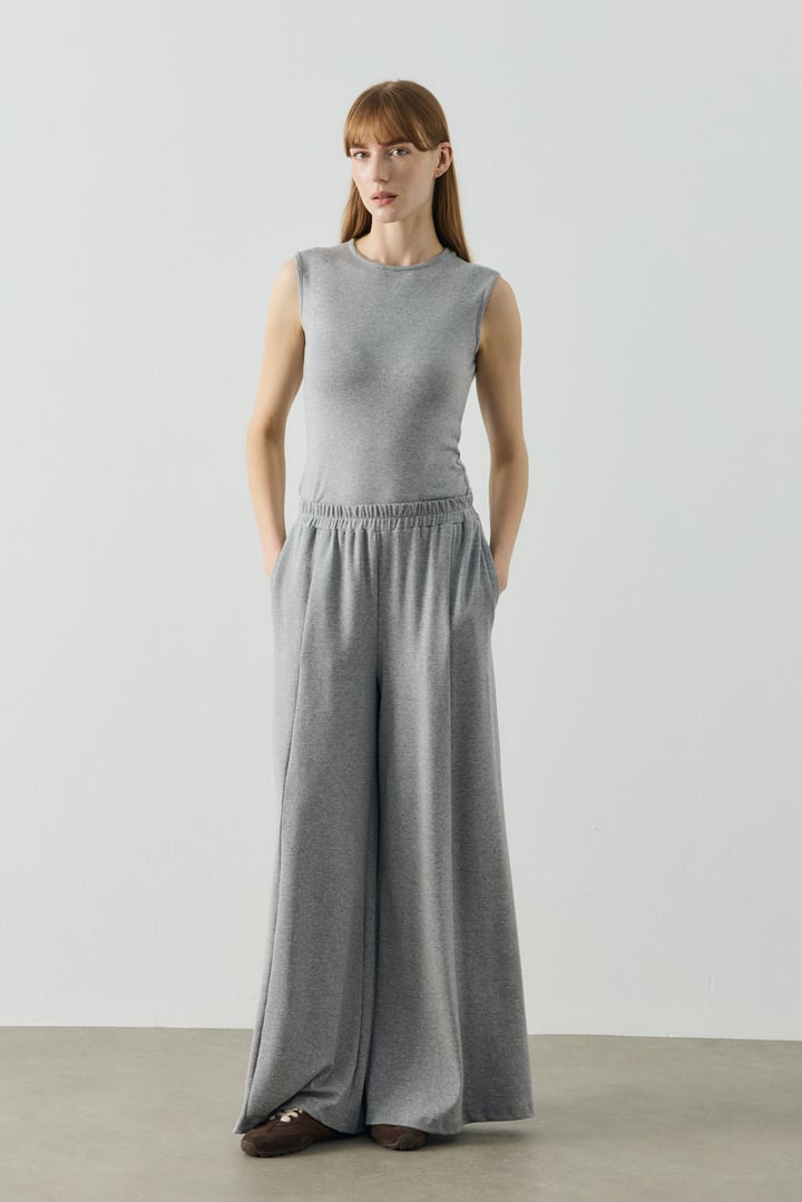 Gri Basic Bol Paça Dökümlü Pantolon