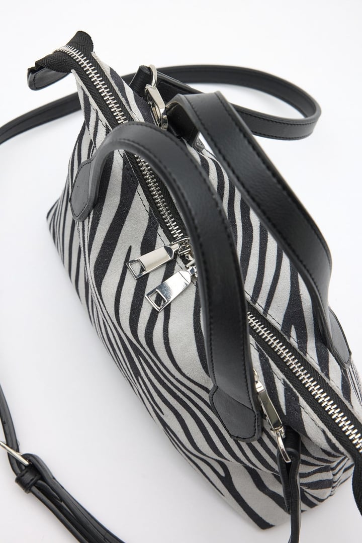 Siyah Çift Askılı Zebra Desen Çanta