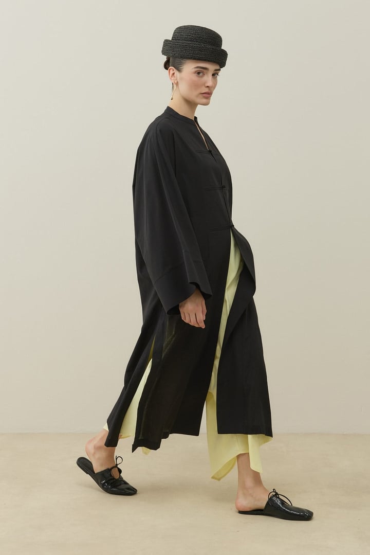 Siyah Hakim Yaka Uzun Vual Kimono