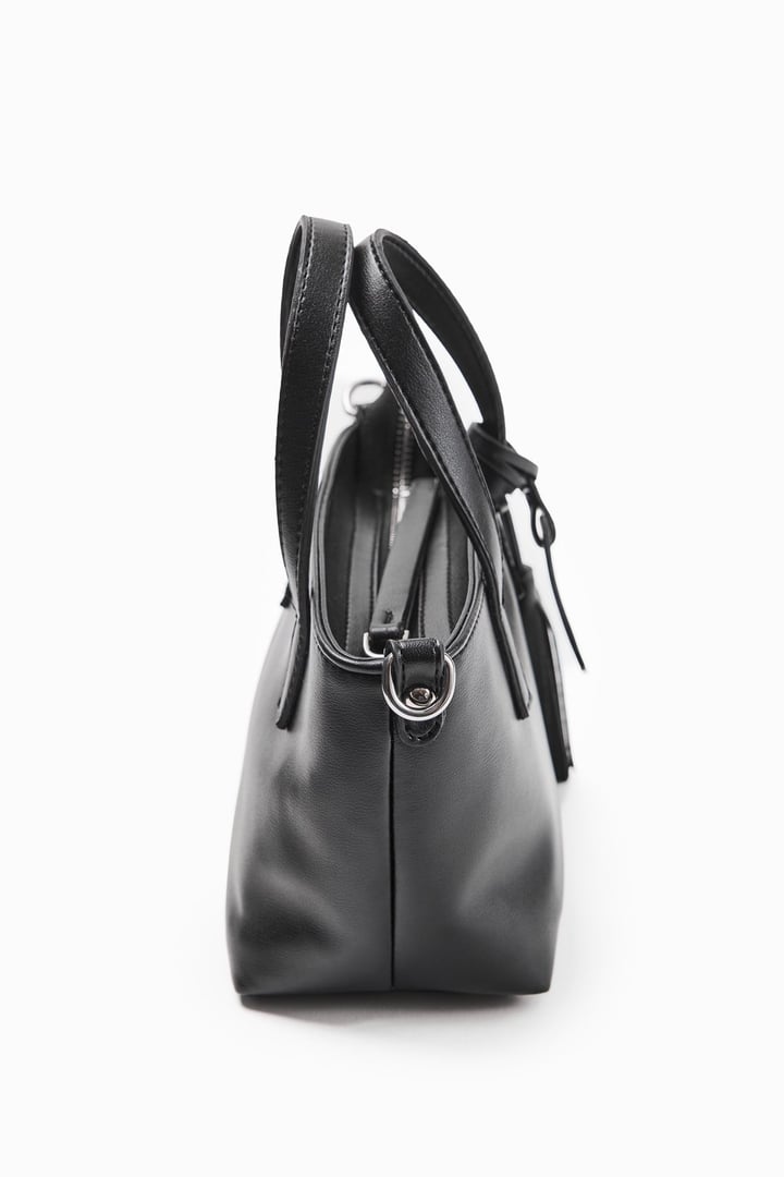 Siyah Püskül Detaylı Mini Tote Çanta