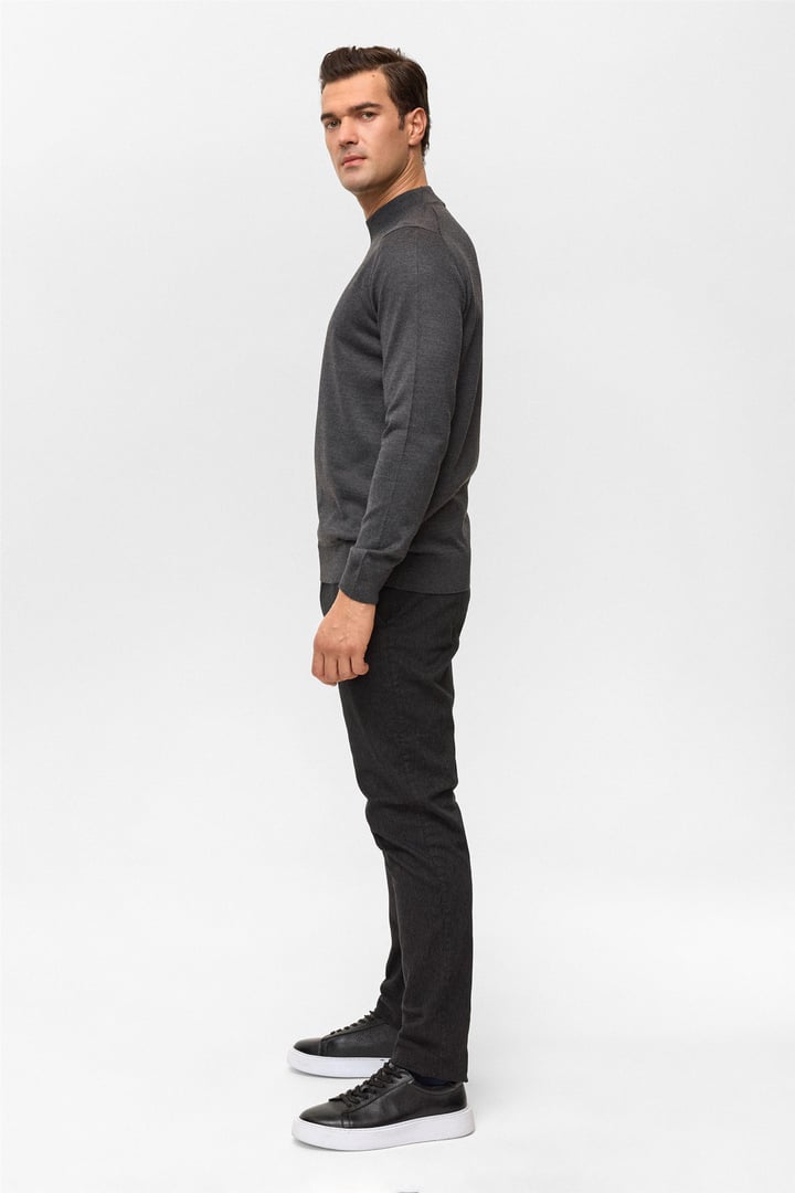 Antrasit Regular Düz Yarım Balıkçı Yaka Triko Kazak