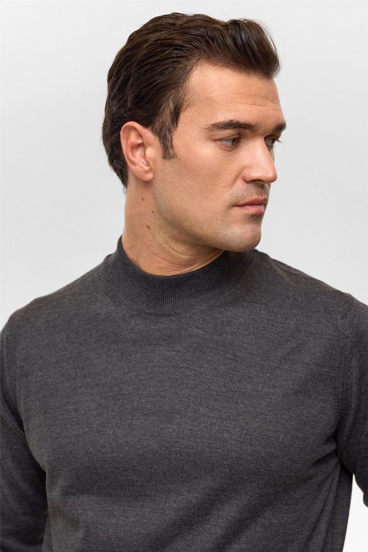 Antrasit Regular Düz Yarım Balıkçı Yaka Triko Kazak