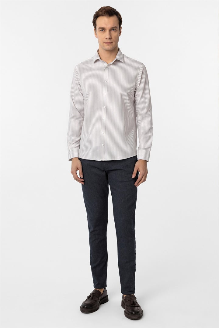 Bej Slim Fit Armürlü Klasik Yaka Çizgili Gömlek