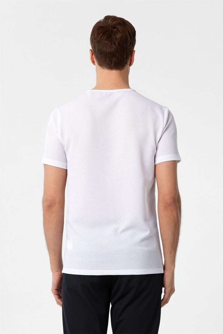 Beyaz Slim Fit Armürlü Bisiklet Yaka Tişört