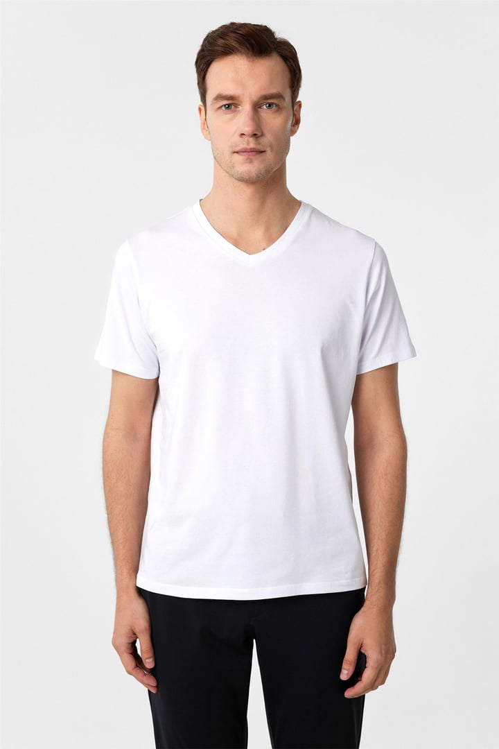 Beyaz Slim Fit Düz V Yaka Tişört