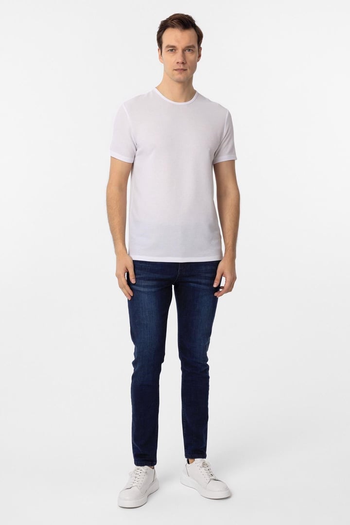 Beyaz Slim Fit Armürlü Bisiklet Yaka Tişört