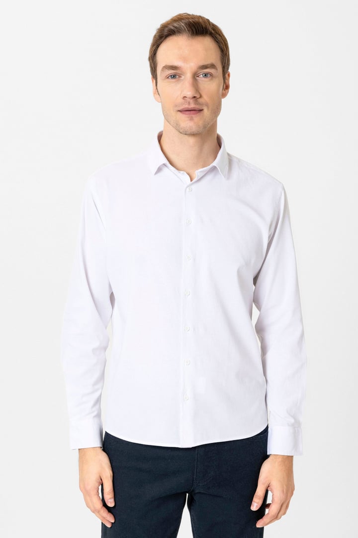 Beyaz Slim Fit Düz Klasik Yaka Gömlek