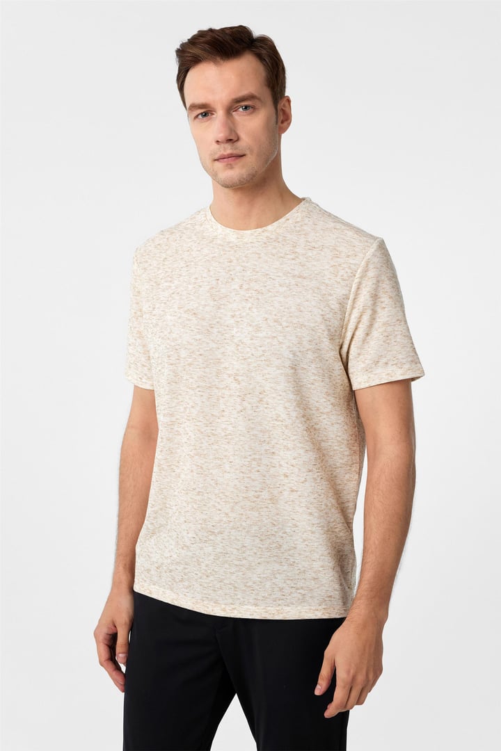 Ekru Regular Düz Bisiklet Yaka Tişört