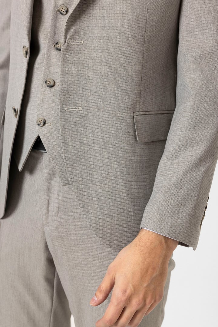 Ekru Slim Fit Desenli Sivri Yaka 6 Drop Yelekli Klasik Takım Elbise