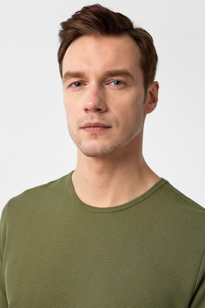 Haki Slim Fit Armürlü Bisiklet Yaka Tişört