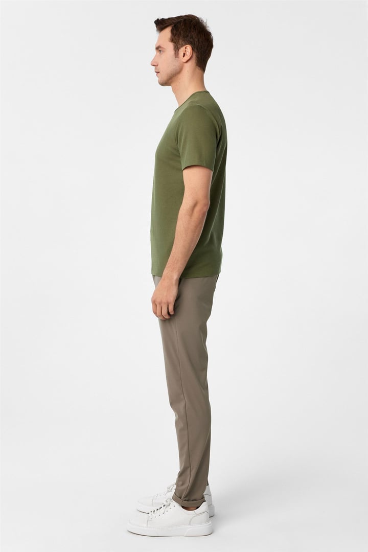 Haki Slim Fit Armürlü Bisiklet Yaka Tişört