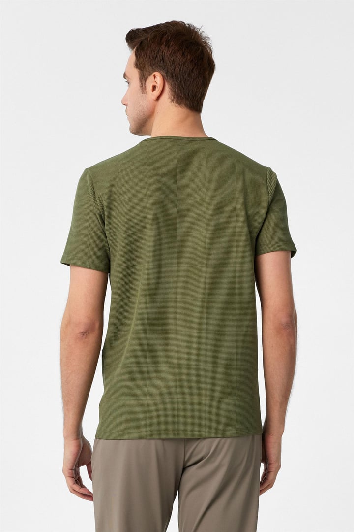 Haki Slim Fit Armürlü Bisiklet Yaka Tişört