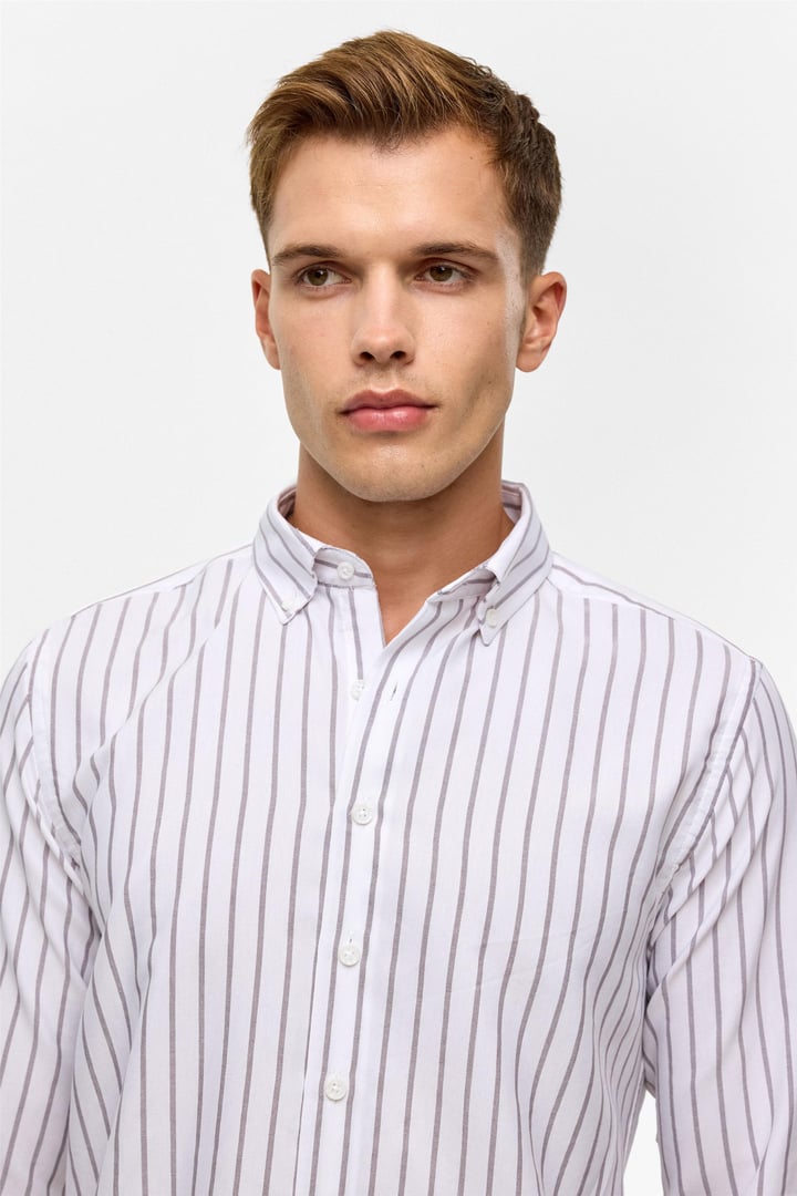 Koyu Kahve Slim Çizgili Düğmeli Yaka Gömlek