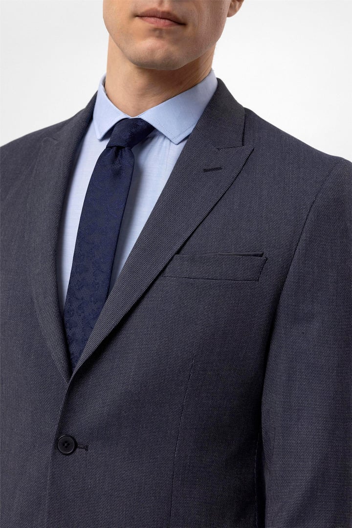 Lacivert Slim Fit Armürlü Sivri Yaka 6 Drop Klasik Takım Elbise