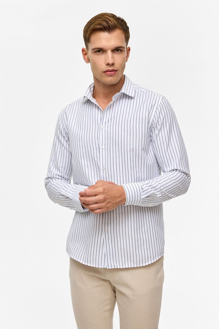Lacivert Slim Çizgili Klasik Yaka Gömlek