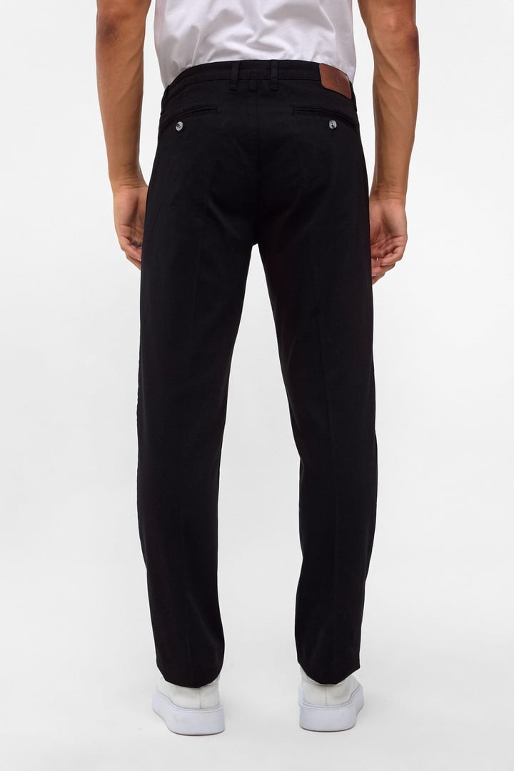 Siyah Regular Armürlü Chino Pantolon