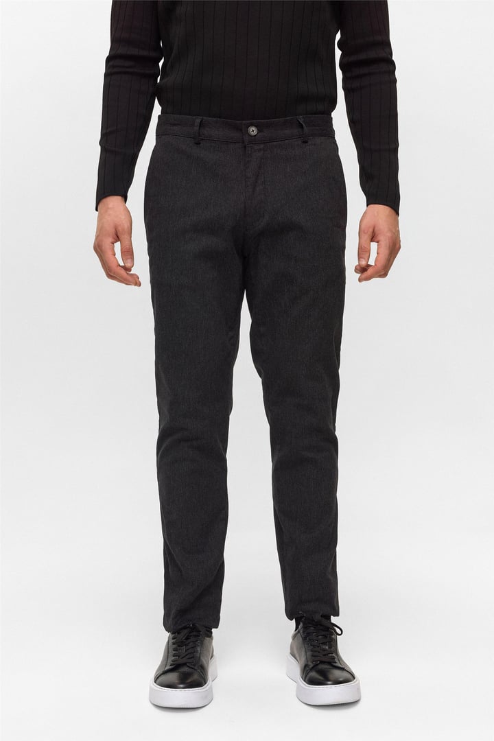 Siyah Regular Armürlü Kanvas Pantolon