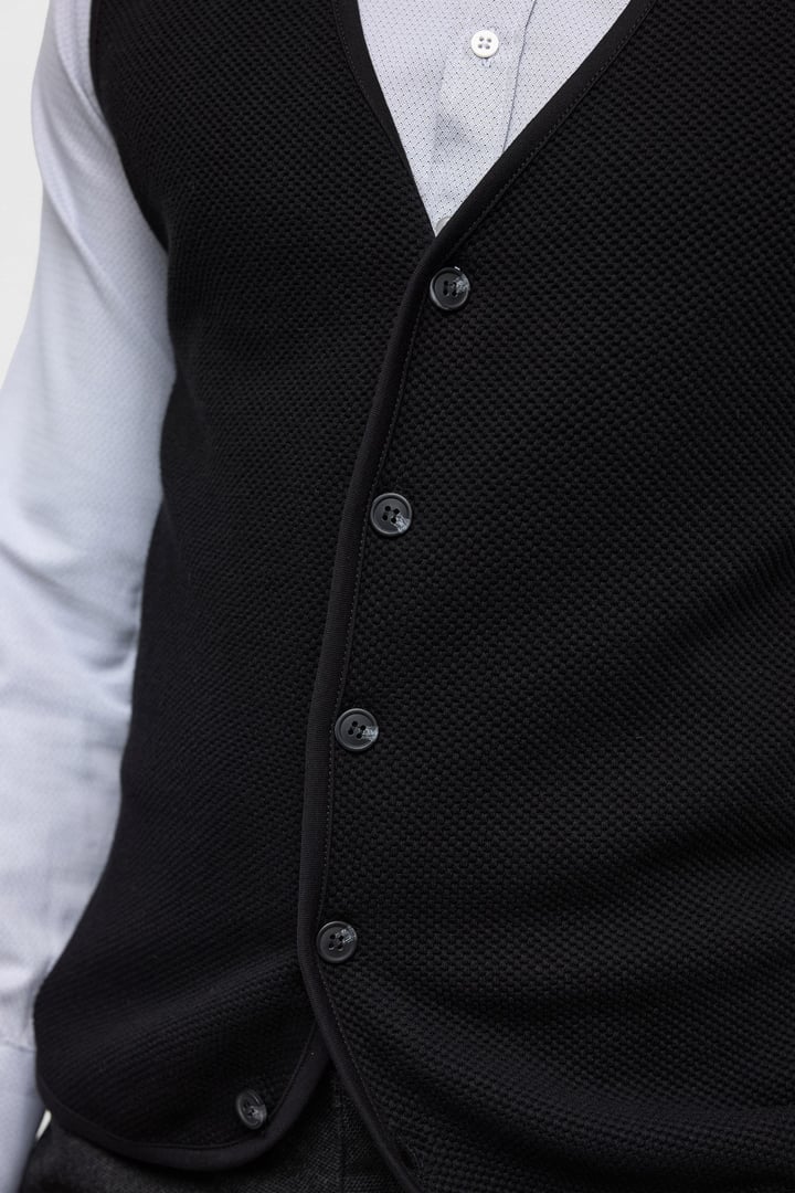 Siyah Regular Kapitone V Yaka Örme Yelek