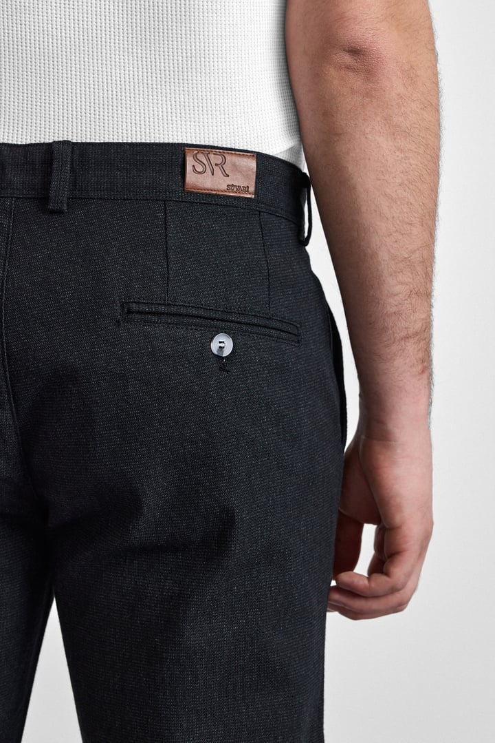 Siyah Slim Armürlü Kanvas Casual Pantolon