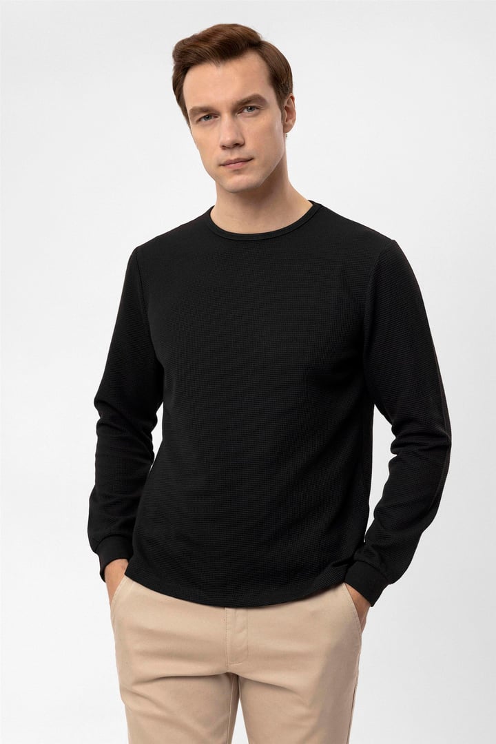 Siyah Slim Fit Armürlü Bisiklet Yaka Sweatshirt