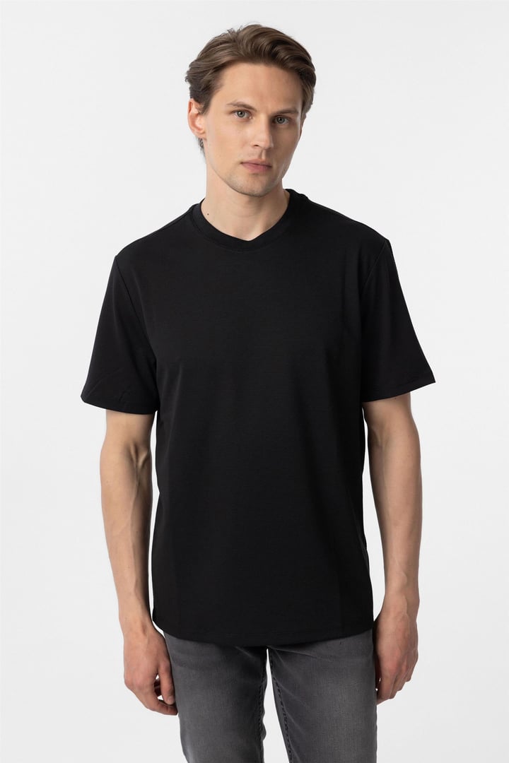 Siyah Slim Fit Armürlü Bisiklet Yaka Tişört