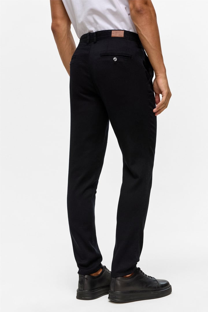 Siyah Slim Armürlü Kanvas Pantolon