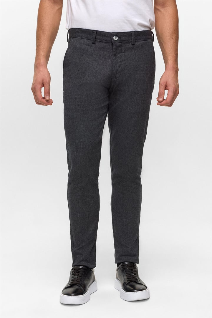 Siyah Slim Armürlü Kanvas Pantolon