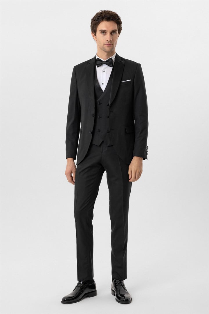 Siyah Slim Fit Armürlü Sivri Yaka 6 Drop Smokin & Damatlık
