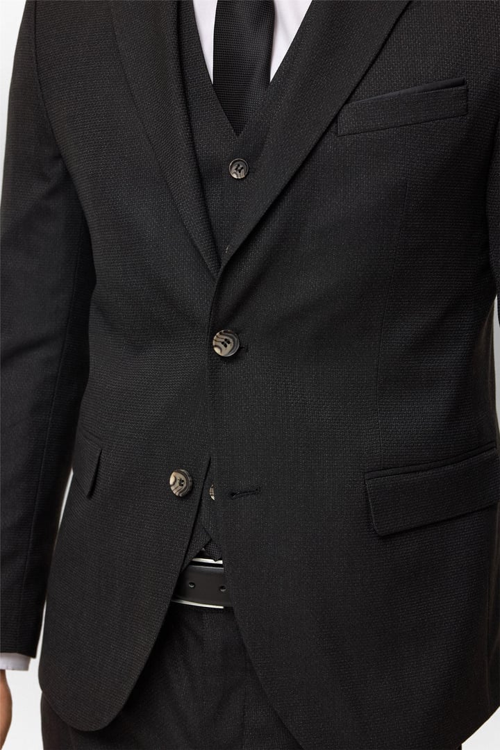 Siyah Slim Desenli Sivri Yaka 6 Drop Yelekli Takım Elbise