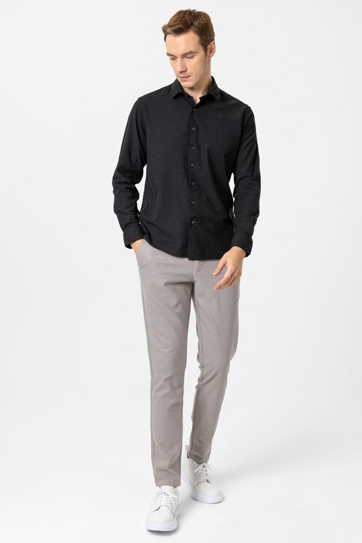 Siyah Slim Fit Düz Klasik Yaka Gömlek